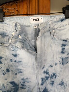 PAIGE Women's Light Blue Tie-Dye Straight Jeans